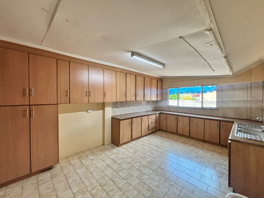 3 Bedroom Property for Sale in La Hoff North West